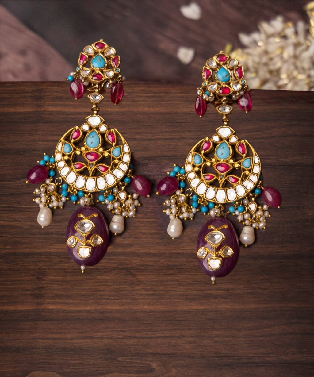 Maya Choker Necklace with Earrings