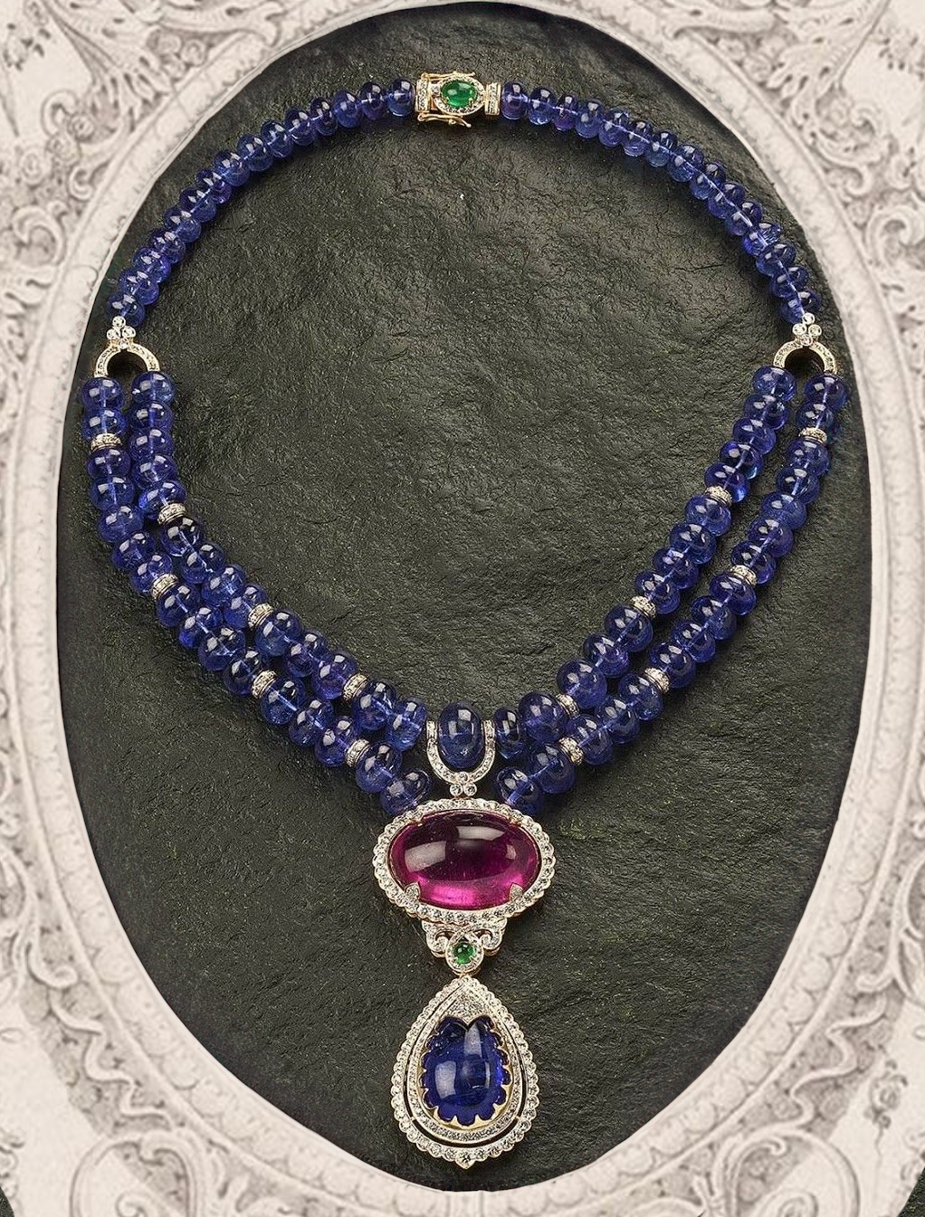 Vera Necklace