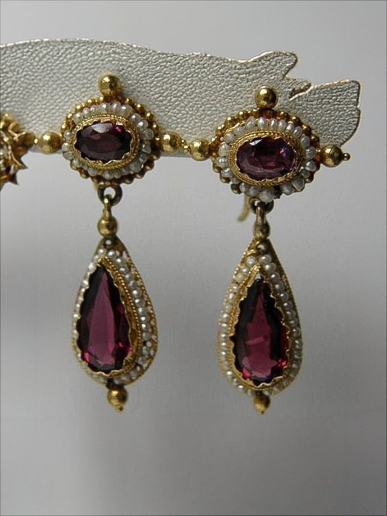 Helena Earrings