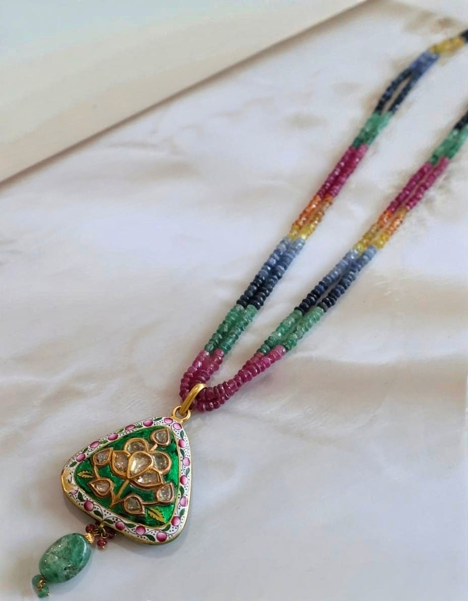 Nalin Pendant Set