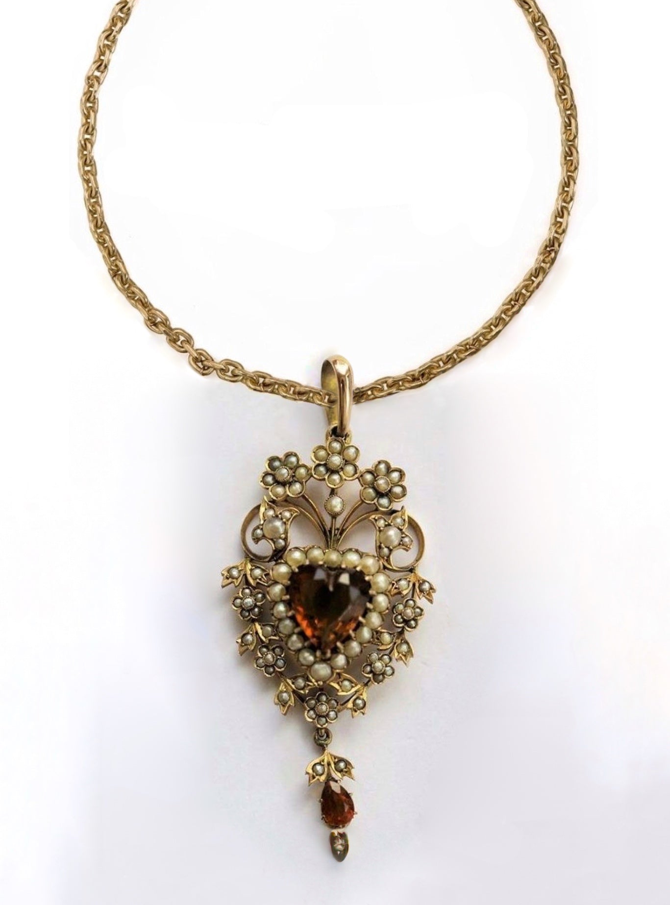Helena Pendant Necklace