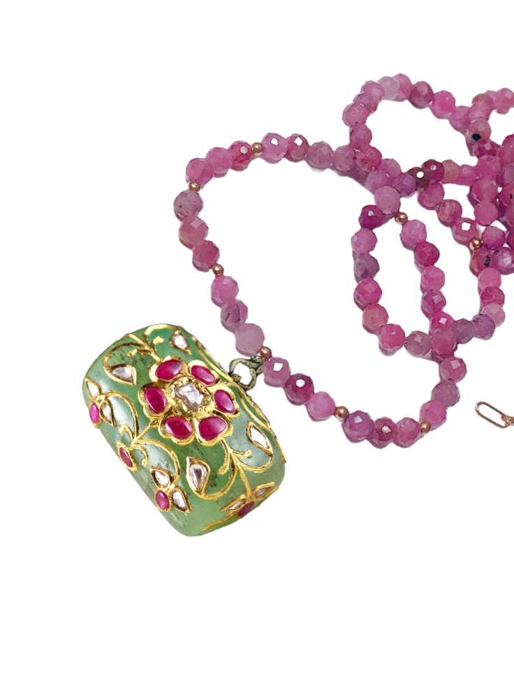 Vatika Pendant Necklace